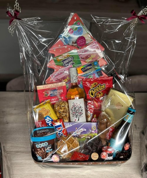 geschenkmand met kraslotjes