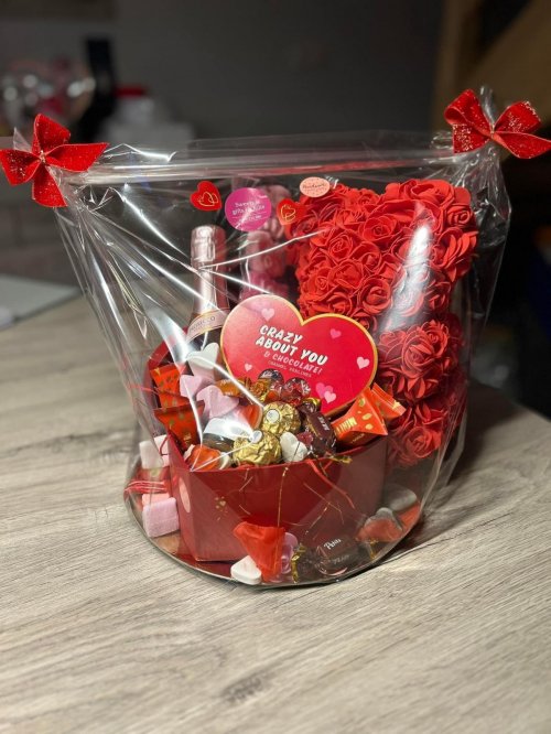 Heart giftbox cava-rode beer