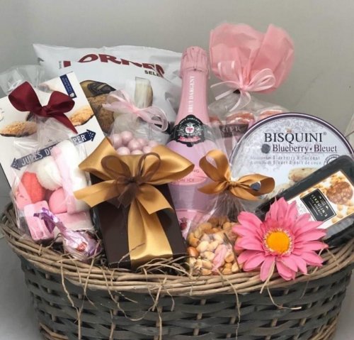 rosé cava geschenkmand