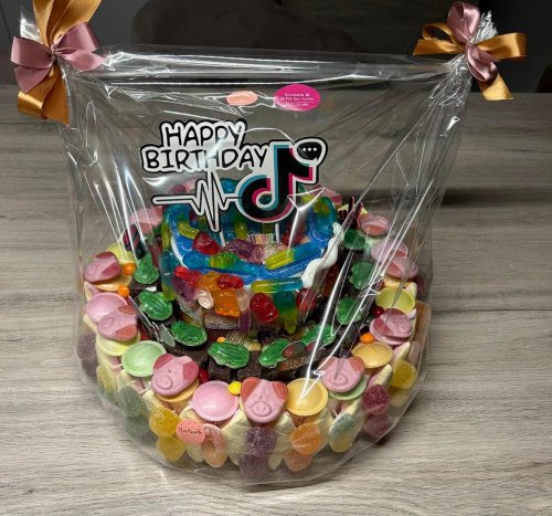 Tiktok snoeptaart deluxe